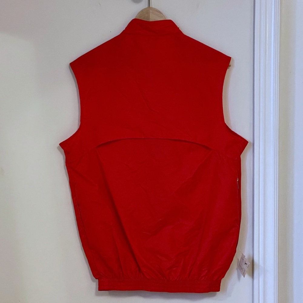 NWT deadstock K-WAY outer vest in red - Picture 10 of 13